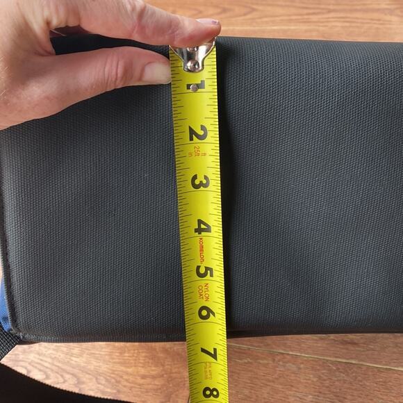 Moleskine Nomad City Collection Medium  Backpack Blue Black - Picture 9 of 13